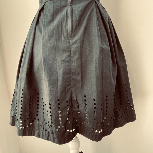 Little Black Dress Eyelet detailing size 2 - Picture 4 of 14